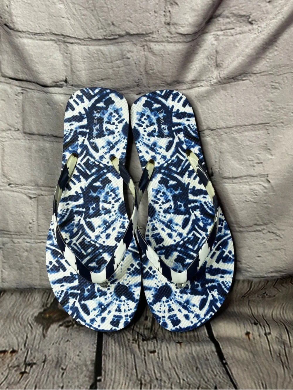 Vera Bradley Womens Blue White Tie Dye Patterned Flip Flop Thong Sandals Sz 9/10